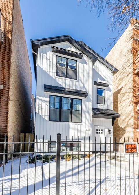 6126 S Eberhart Avenue Chicago IL 60637
