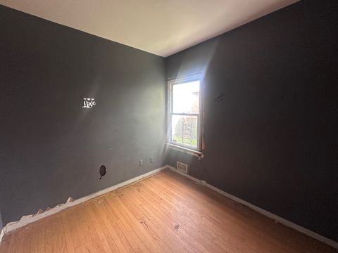 Tiny photo for 7125 S University Avenue, Chicago, IL 60619 (MLS # 12477243)