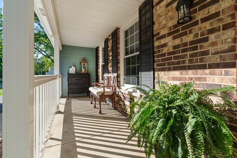 Tiny photo for 629 JOSHUA Court, Naperville, IL 60540 (MLS # 12667239)