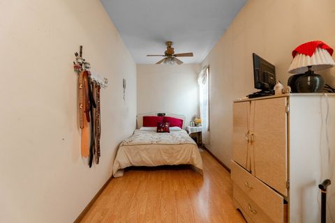 Tiny photo for 3305 S Damen Avenue, Chicago, IL 60608 (MLS # 12512765)