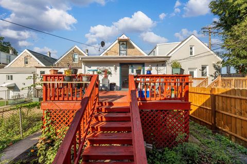 Tiny photo for 3305 S Damen Avenue, Chicago, IL 60608 (MLS # 12512765)