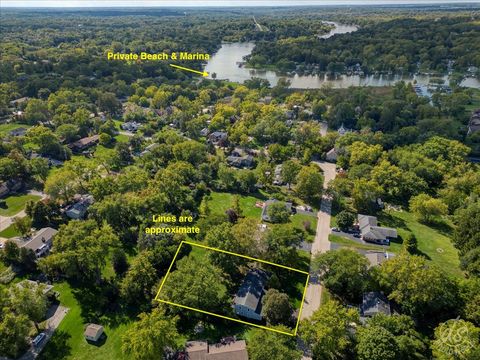 Tiny photo for 28437 W Lindbergh Drive, Barrington, IL 60010 (MLS # 12479125)