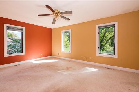 Tiny photo for 28437 W Lindbergh Drive, Barrington, IL 60010 (MLS # 12479125)