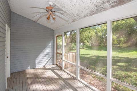 Tiny photo for 28437 W Lindbergh Drive, Barrington, IL 60010 (MLS # 12479125)