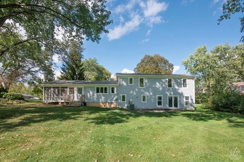 Tiny photo for 28437 W Lindbergh Drive, Barrington, IL 60010 (MLS # 12479125)