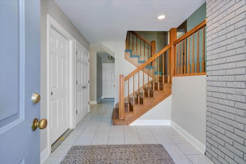 Tiny photo for 28437 W Lindbergh Drive, Barrington, IL 60010 (MLS # 12479125)