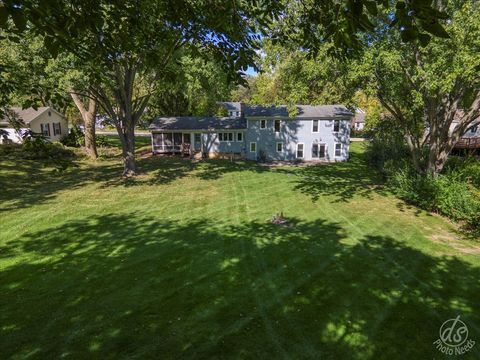 Tiny photo for 28437 W Lindbergh Drive, Barrington, IL 60010 (MLS # 12479125)