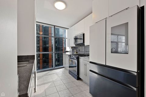 Tiny photo for 201 N Westshore Drive #2508, Chicago, IL 60601 (MLS # 12626882)