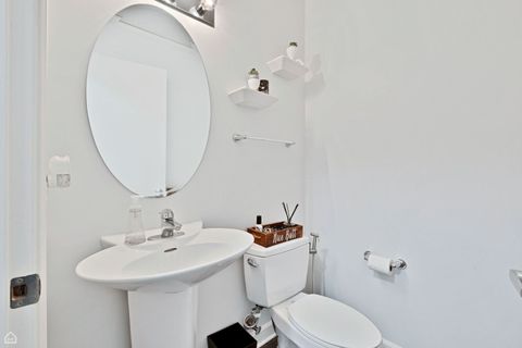 Tiny photo for 201 N Westshore Drive #2508, Chicago, IL 60601 (MLS # 12626882)