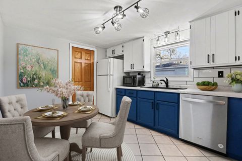 Tiny photo for 16615 W 145th Place, Lockport, IL 60441 (MLS # 12598055)
