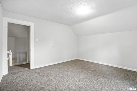 Tiny photo for 2010 W 1ST Street, Davenport, IA 52802 (MLS # QC4268997)
