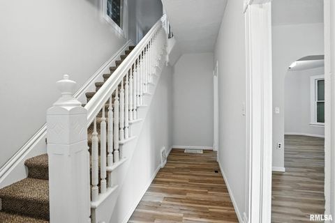 Tiny photo for 2010 W 1ST Street, Davenport, IA 52802 (MLS # QC4268997)