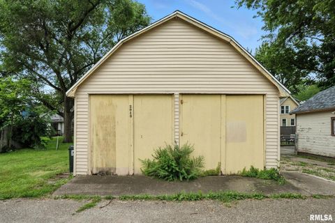 Tiny photo for 2010 W 1ST Street, Davenport, IA 52802 (MLS # QC4268997)