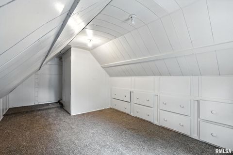 Tiny photo for 2010 W 1ST Street, Davenport, IA 52802 (MLS # QC4268997)