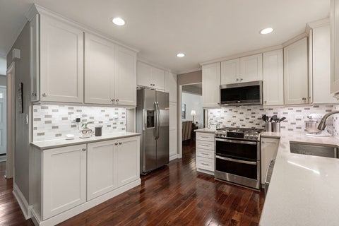 Tiny photo for 1481 Oxford Drive, Buffalo Grove, IL 60089 (MLS # 12746281)