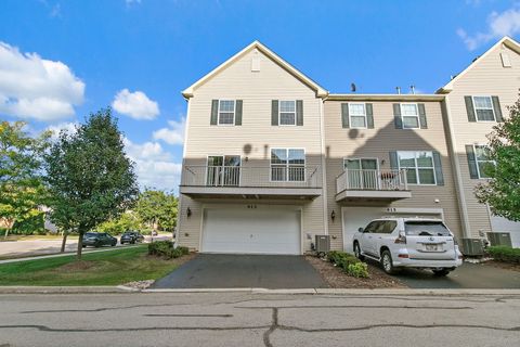 Tiny photo for 413 Town Center Boulevard, Gilberts, IL 60136 (MLS # 12485223)