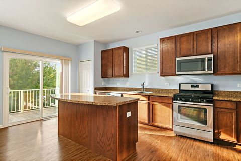 Tiny photo for 413 Town Center Boulevard, Gilberts, IL 60136 (MLS # 12485223)