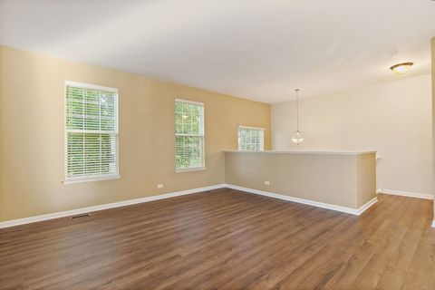 Tiny photo for 413 Town Center Boulevard, Gilberts, IL 60136 (MLS # 12485223)