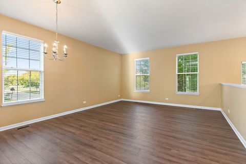 Tiny photo for 413 Town Center Boulevard, Gilberts, IL 60136 (MLS # 12485223)