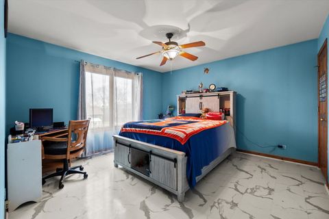 Tiny photo for 342 Diana Court, Bensenville, IL 60106 (MLS # 12525972)