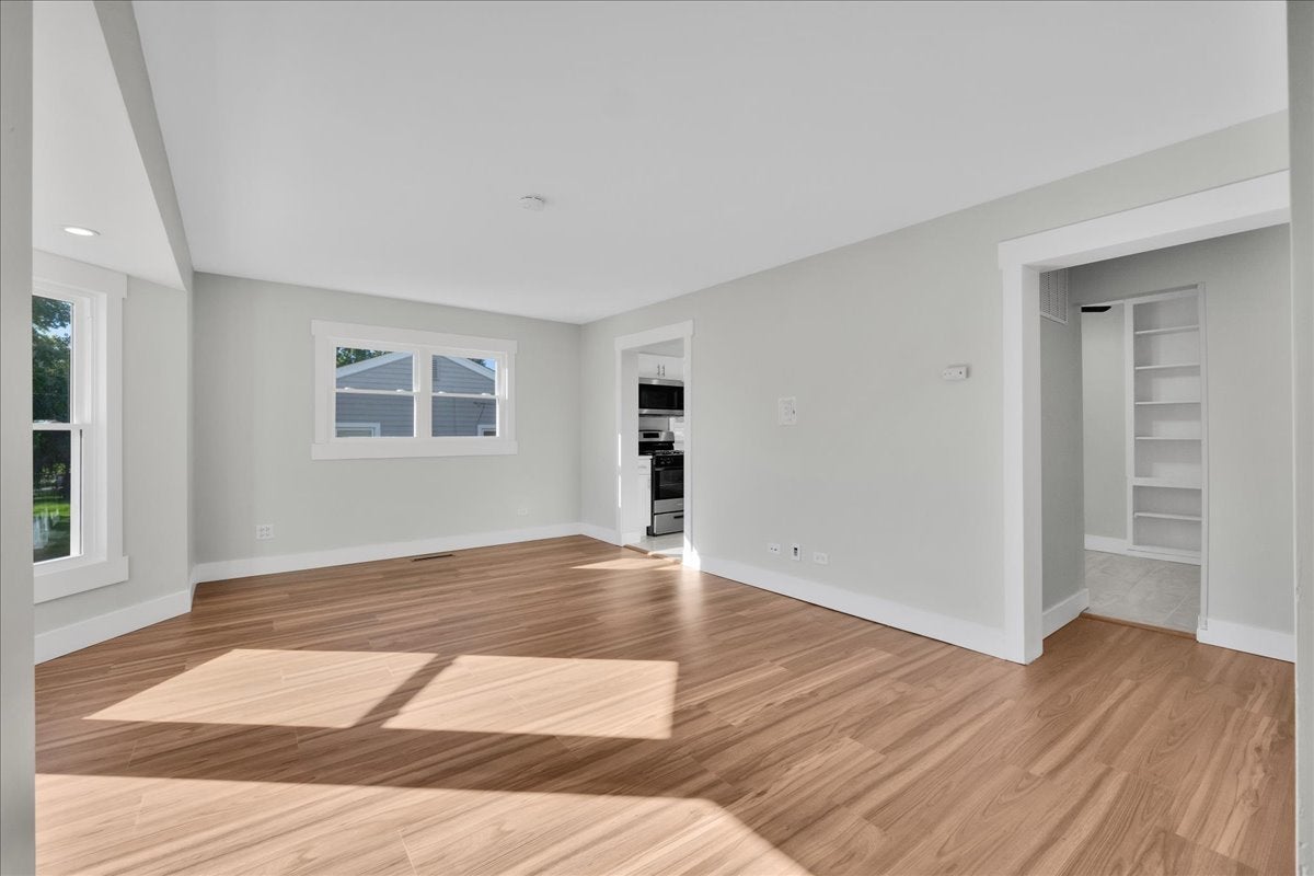 218 S Morgan Avenue