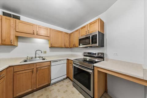 Tiny photo for 211 E Ohio Street #2216, Chicago, IL 60611 (MLS # 12678118)