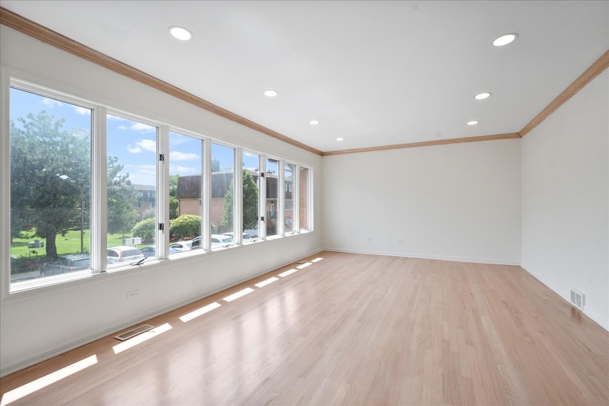 5332 Fairview Lane