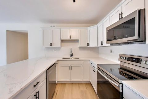 Tiny photo for 3345 Kirchoff Road #5C, Rolling Meadows, IL 60008 (MLS # 12556869)