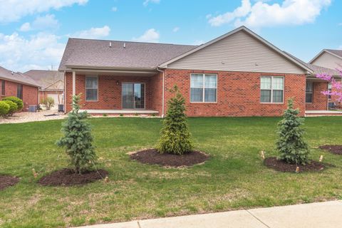 Tiny photo for 1404 Monterey Pine Drive, Normal, IL 61761 (MLS # 12617845)