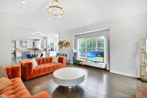 Tiny photo for 88 Open Parkway S, Hawthorn Woods, IL 60047 (MLS # 12744378)