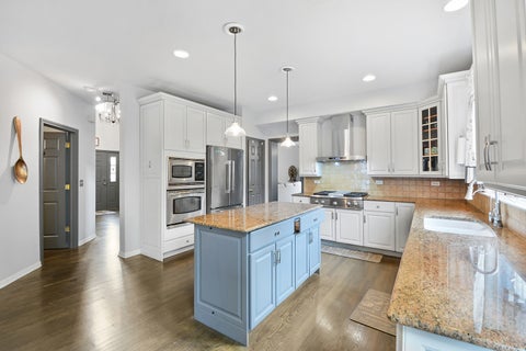 Tiny photo for 88 Open Parkway S, Hawthorn Woods, IL 60047 (MLS # 12744378)