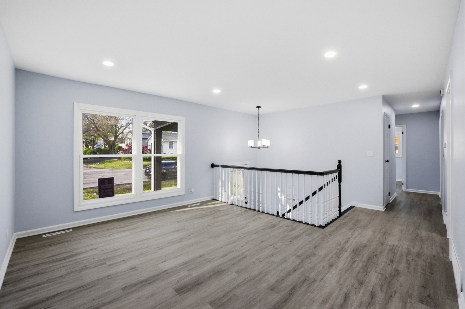 915 Mayfield Drive