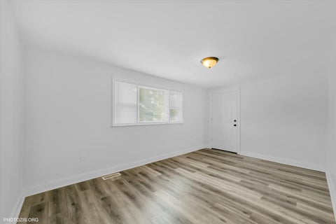 Tiny photo for 10004 S Torrence Avenue, Chicago, IL 60617 (MLS # 12622472)