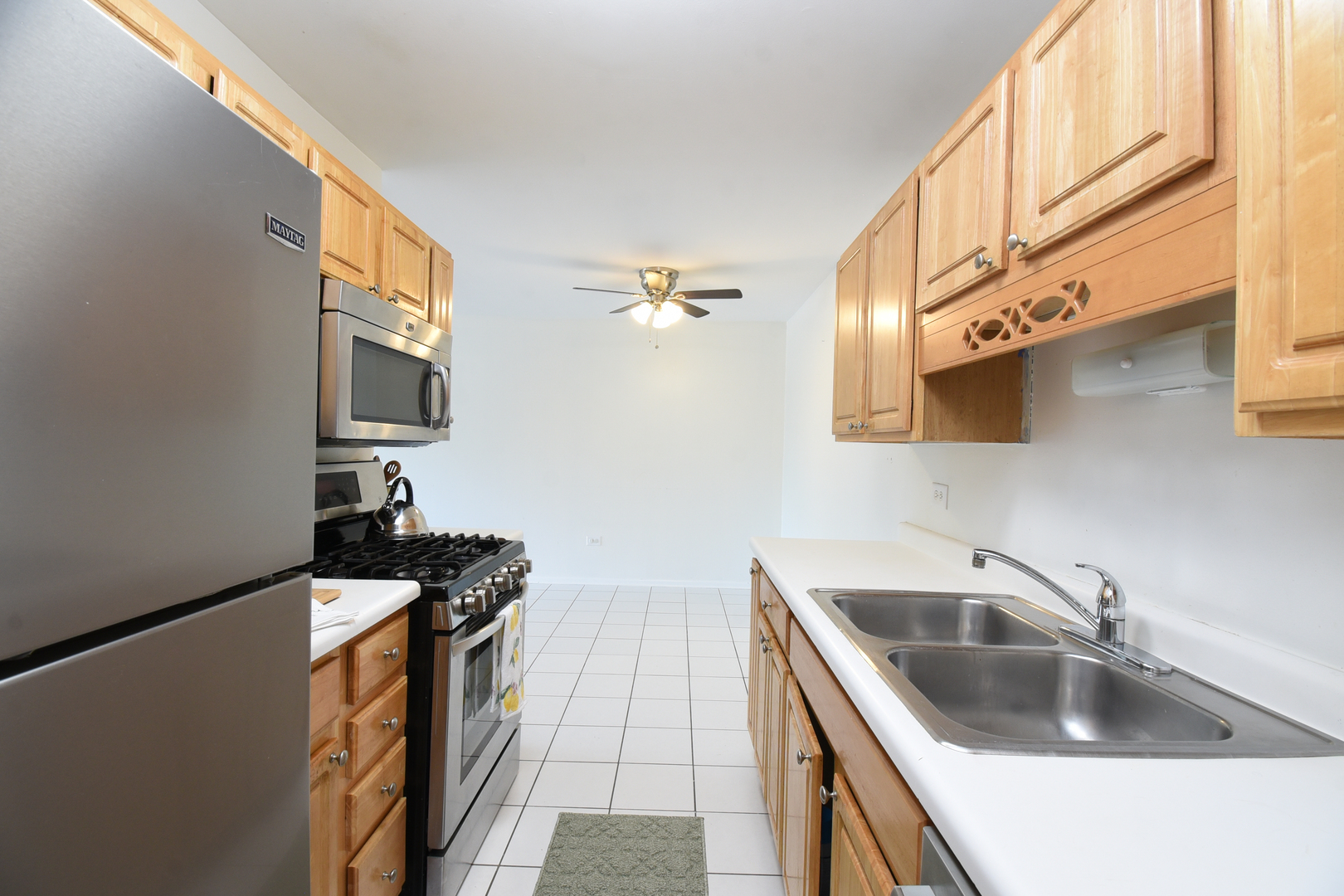 655 Deepwoods Drive 3F