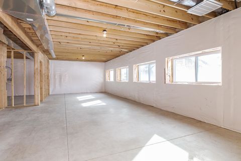 Tiny photo for 5303 Finlen Lane, Bloomington, IL 61705 (MLS # 12557250)