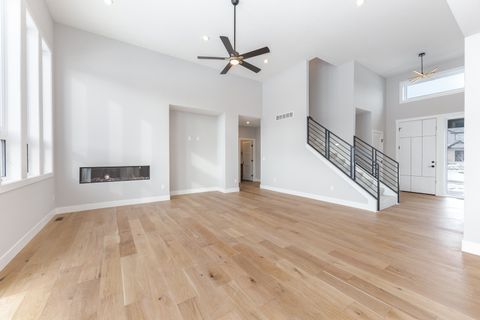 Tiny photo for 5303 Finlen Lane, Bloomington, IL 61705 (MLS # 12557250)