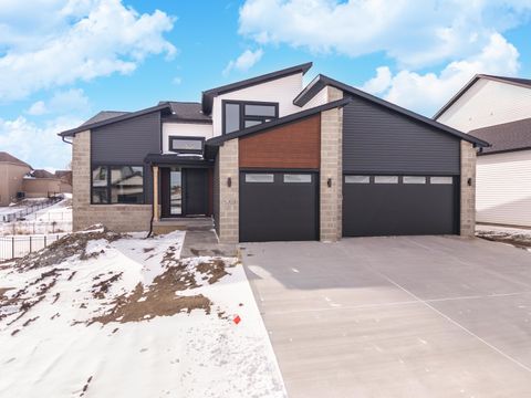 Photo of 5303 Finlen Lane, Bloomington, IL 61705 (MLS # 12557250)