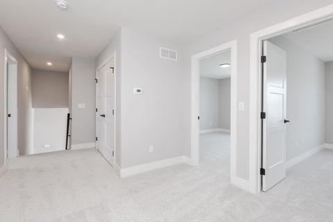 Tiny photo for 5303 Finlen Lane, Bloomington, IL 61705 (MLS # 12557250)