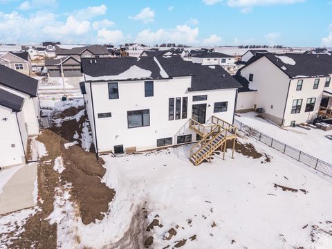 Tiny photo for 5303 Finlen Lane, Bloomington, IL 61705 (MLS # 12557250)