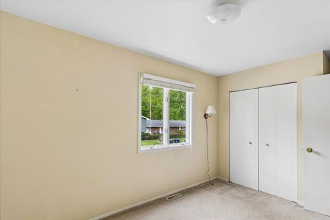 Tiny photo for 1631 Park Street, McHenry, IL 60050 (MLS # 12621330)