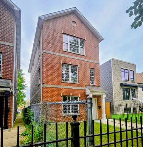Tiny photo for 304 N Parkside Avenue, Chicago, IL 60644 (MLS # 12768347)