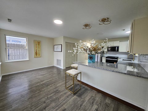 Tiny photo for 304 N Parkside Avenue, Chicago, IL 60644 (MLS # 12768347)