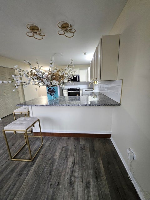 Tiny photo for 304 N Parkside Avenue, Chicago, IL 60644 (MLS # 12768347)