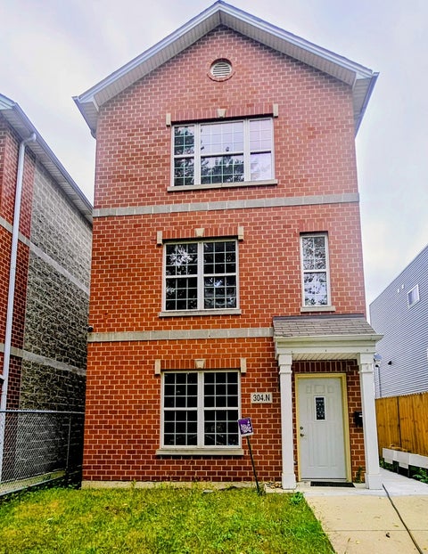 Photo of 304 N Parkside Avenue, Chicago, IL 60644 (MLS # 12768347)