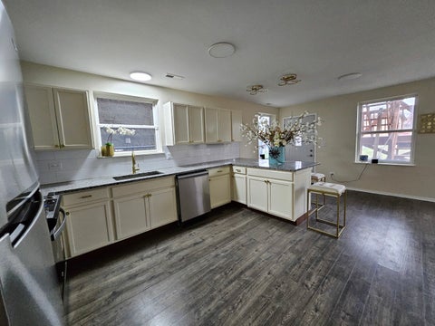 Tiny photo for 304 N Parkside Avenue, Chicago, IL 60644 (MLS # 12768347)