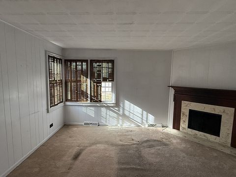 Tiny photo for 5320 S Oak Park Avenue, Chicago, IL 60638 (MLS # 12518154)