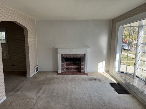 Tiny photo for 5320 S Oak Park Avenue, Chicago, IL 60638 (MLS # 12518154)