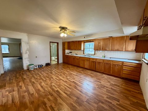 Tiny photo for 3517 N Henderson Road, Freeport, IL 61032 (MLS # 12549489)