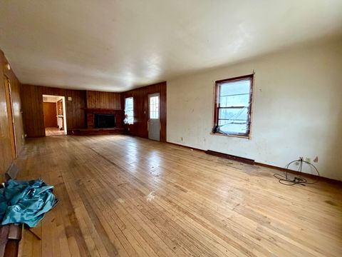 Tiny photo for 3517 N Henderson Road, Freeport, IL 61032 (MLS # 12549489)