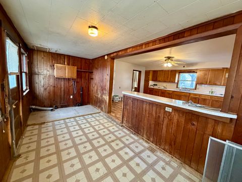 Tiny photo for 3517 N Henderson Road, Freeport, IL 61032 (MLS # 12549489)